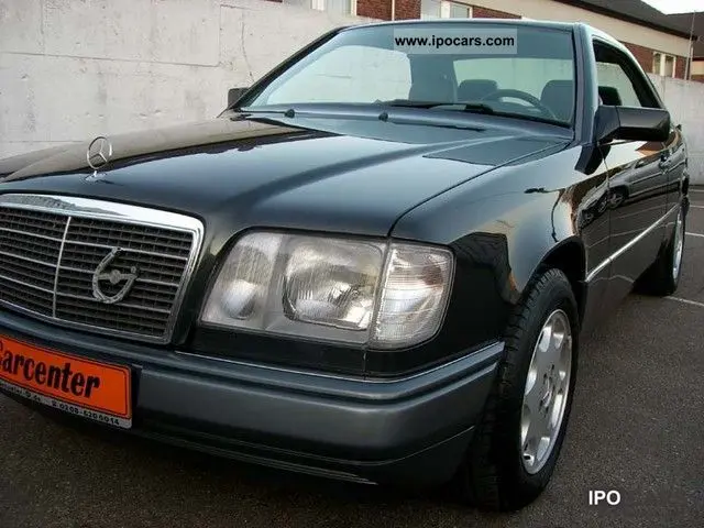 Mercedes-Benz  E 320 5