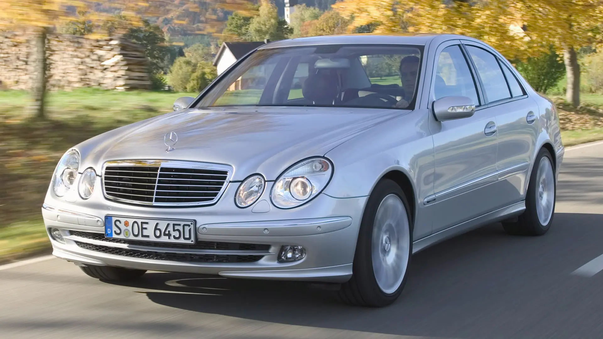 Mercedes-Benz  E 320 Avantgarde 4