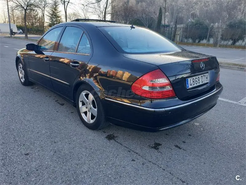 Mercedes-Benz  E 320 CDI Elegance 0