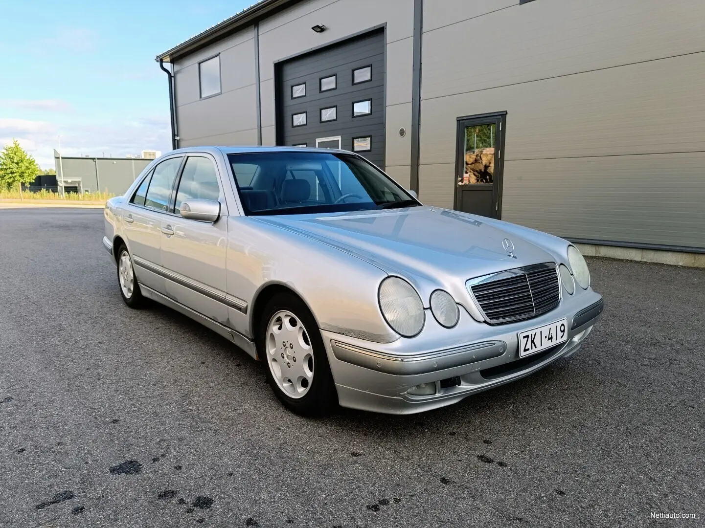 Mercedes-Benz  E 320 CDI Elegance 3