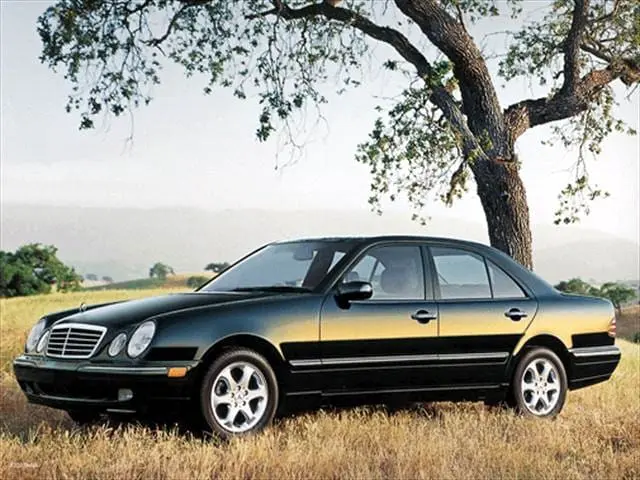 Mercedes-Benz  E 320 CDI Elegance 5