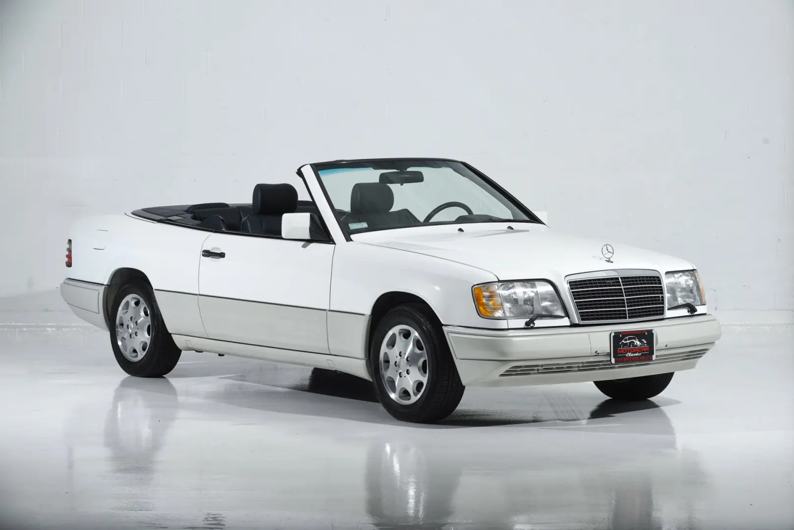 Mercedes-Benz  E 320 Elegance 3