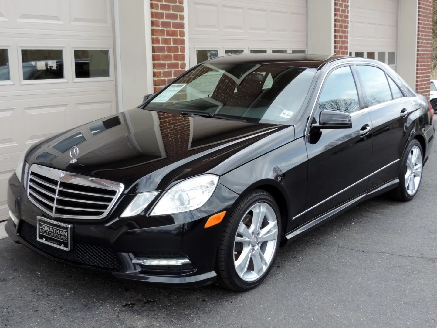 Mercedes-Benz  E 350 4Matic Elite 3