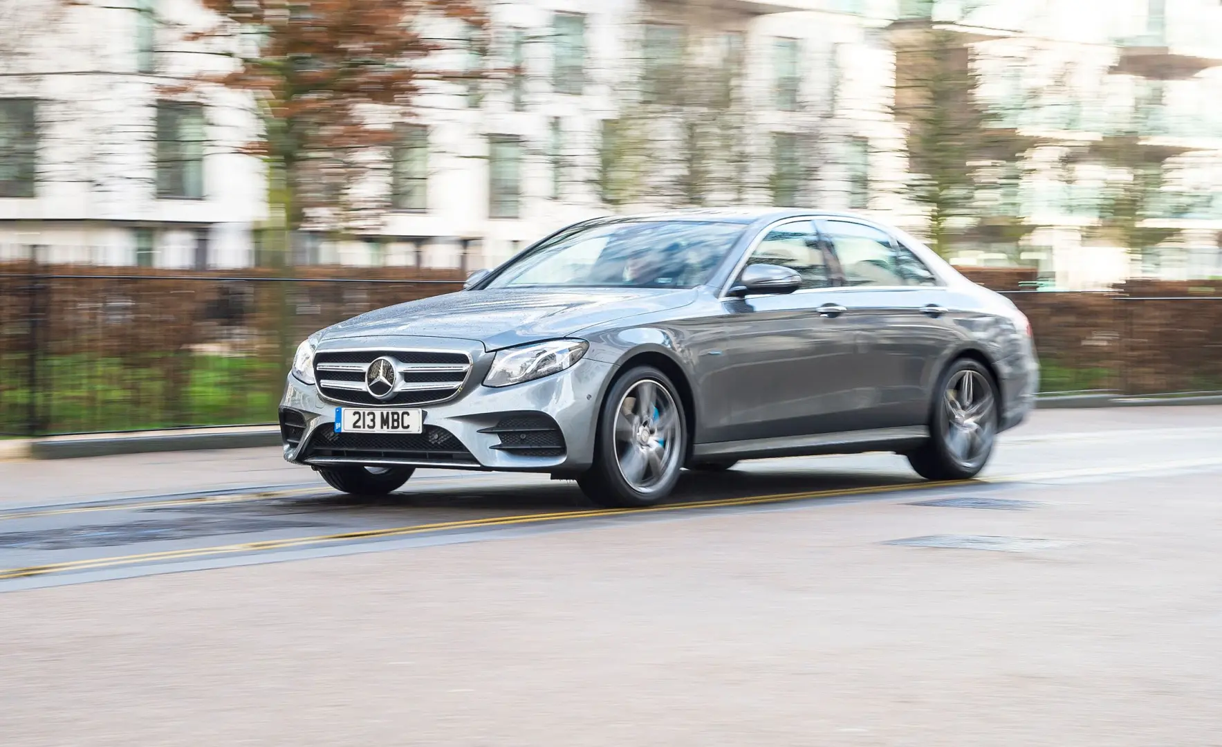 Mercedes-Benz  E 350 9G-Tronic 4