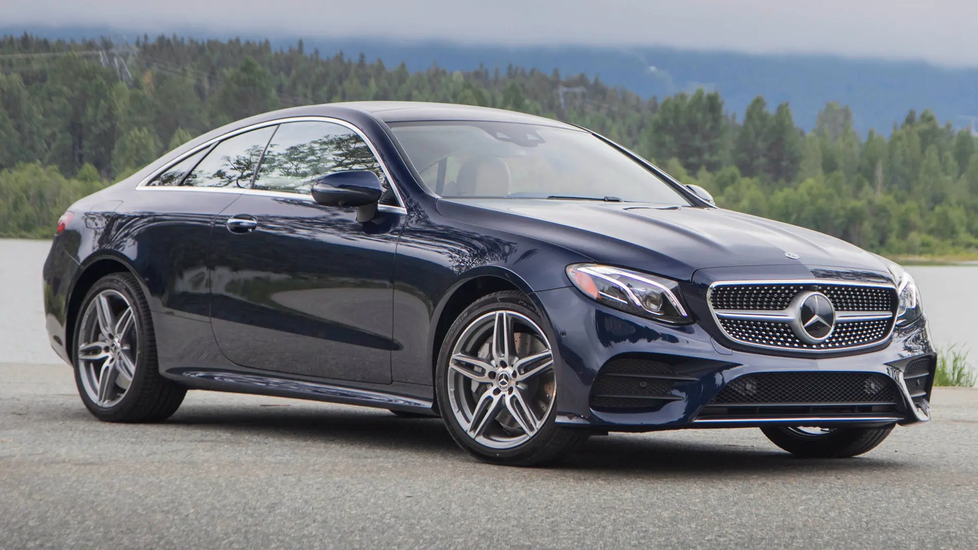Mercedes-Benz  E 350 AMG 9G-Tronic 4