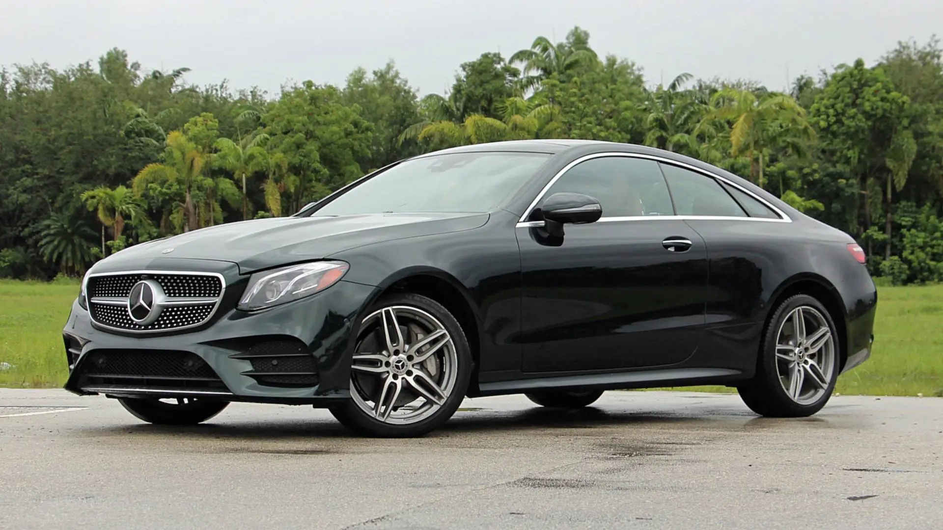 Mercedes-Benz  E 350 AMG 9G-Tronic 4