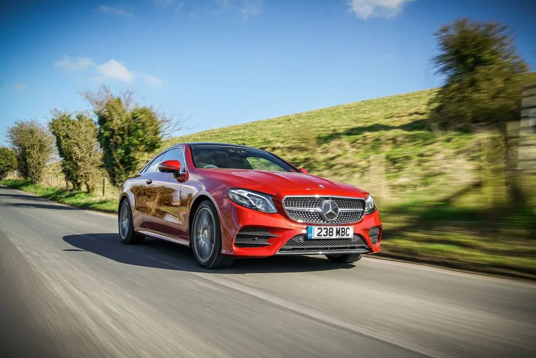 Mercedes-Benz  E 350 AMG 9G-Tronic 4
