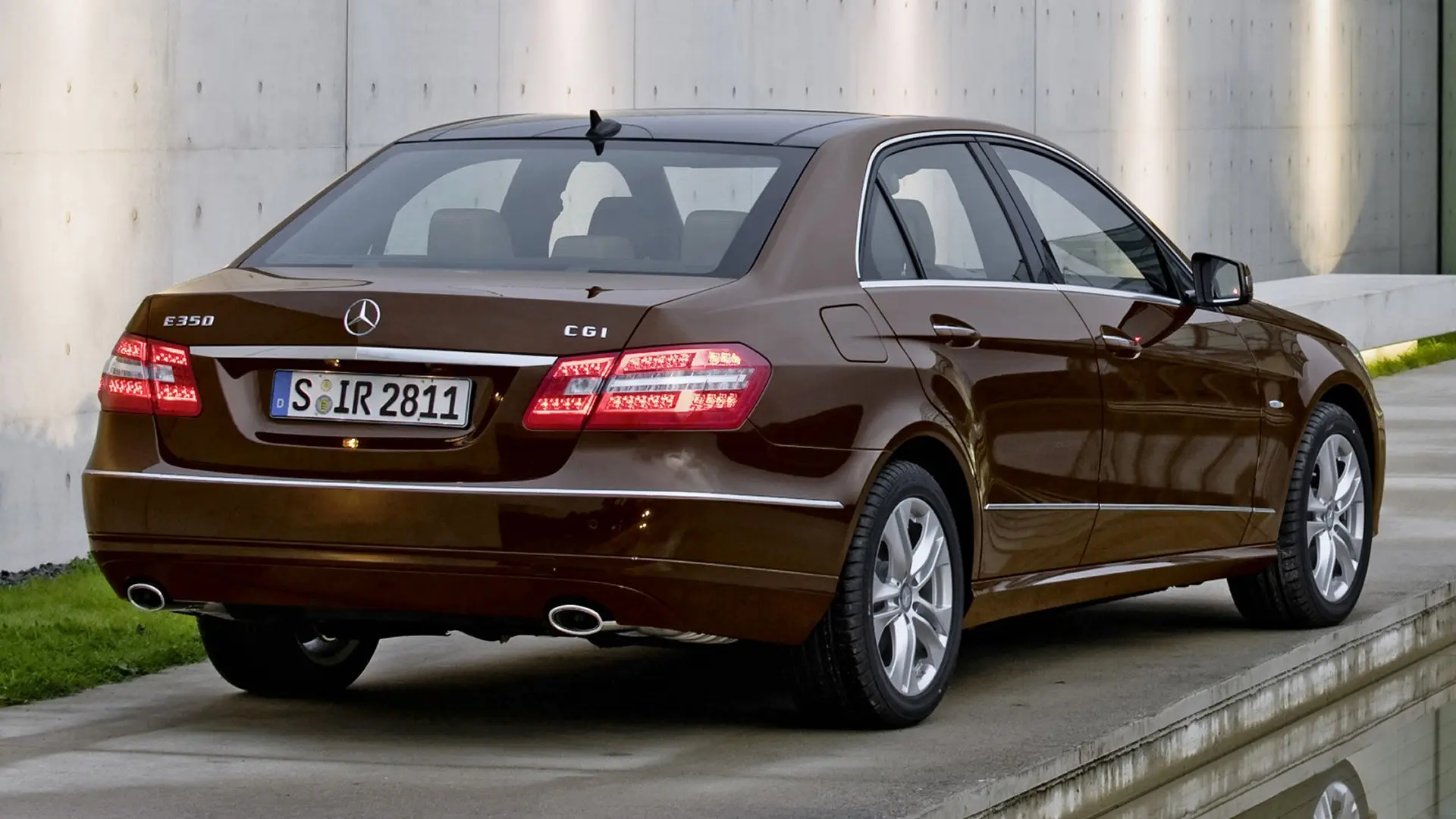 Mercedes-Benz  E 350 Avantgarde 3