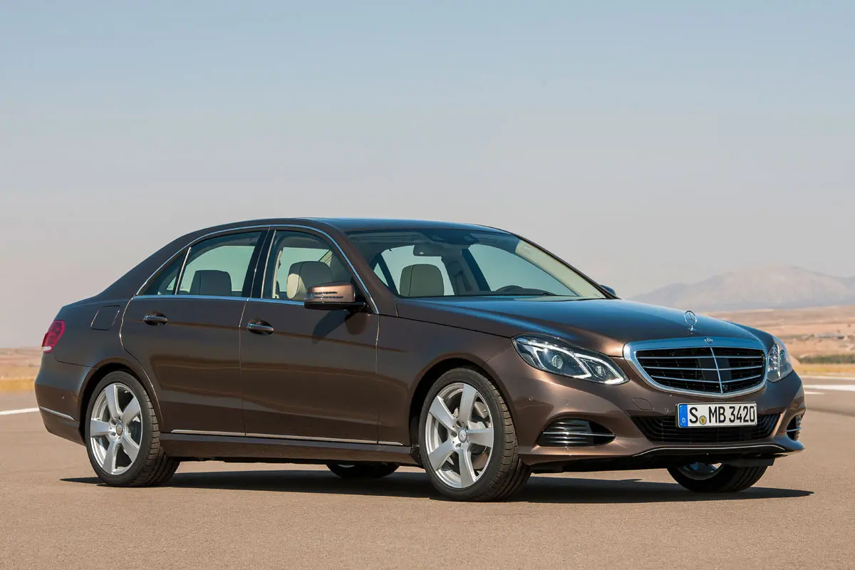 Mercedes-Benz  E 350 BlueTEC 4Matic EditionE 3