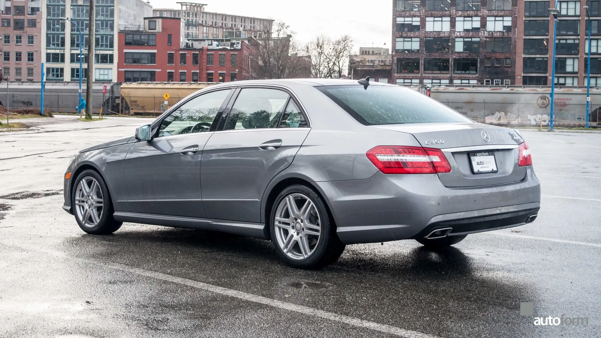 Mercedes-Benz  E 350 CDI 4Matic Premium 5