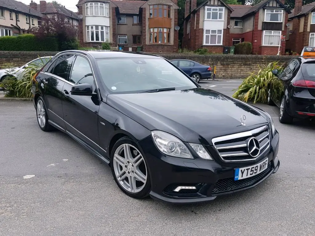 Mercedes-Benz  E 350 CDI Premium 2