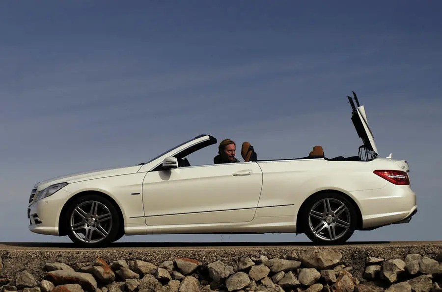 Mercedes-Benz  E 350 CGI AMG 9G-Tronic 1