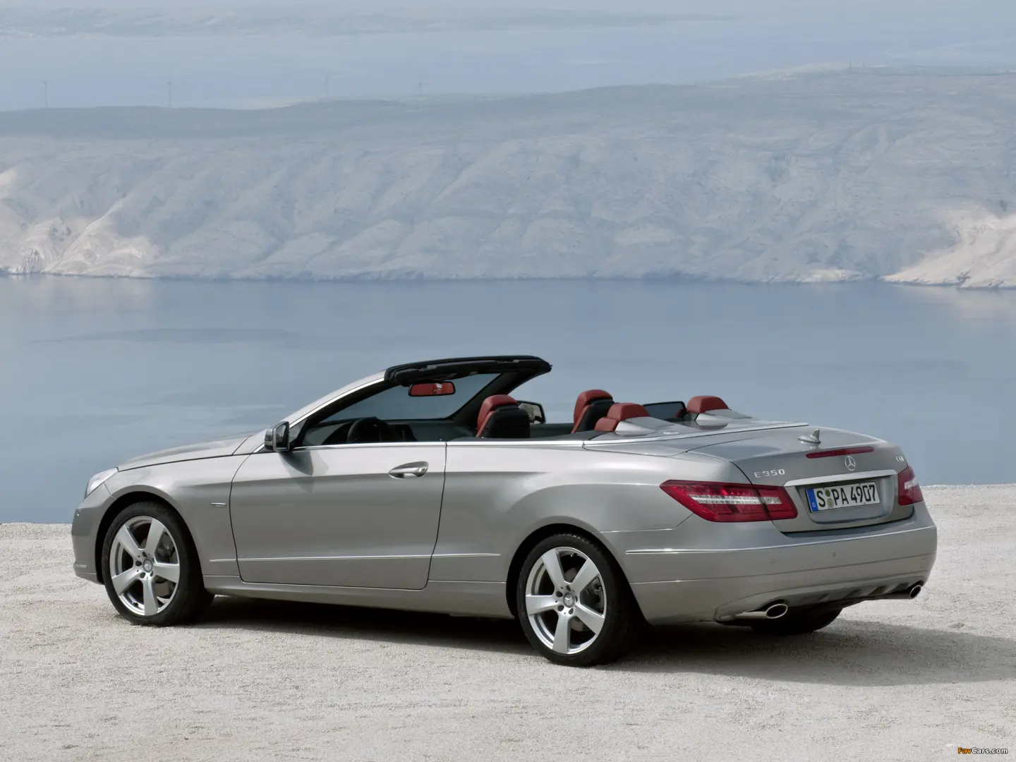 Mercedes-Benz  E 350 CGI Premium 6