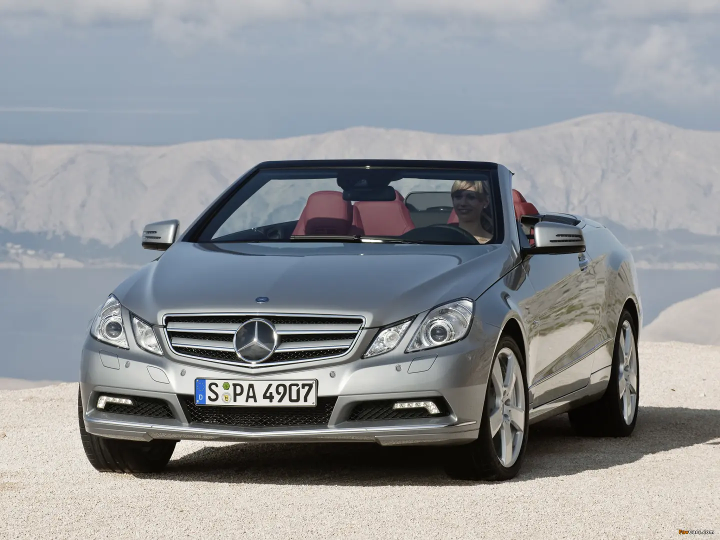 Mercedes-Benz  E 350 CGI Premium 3