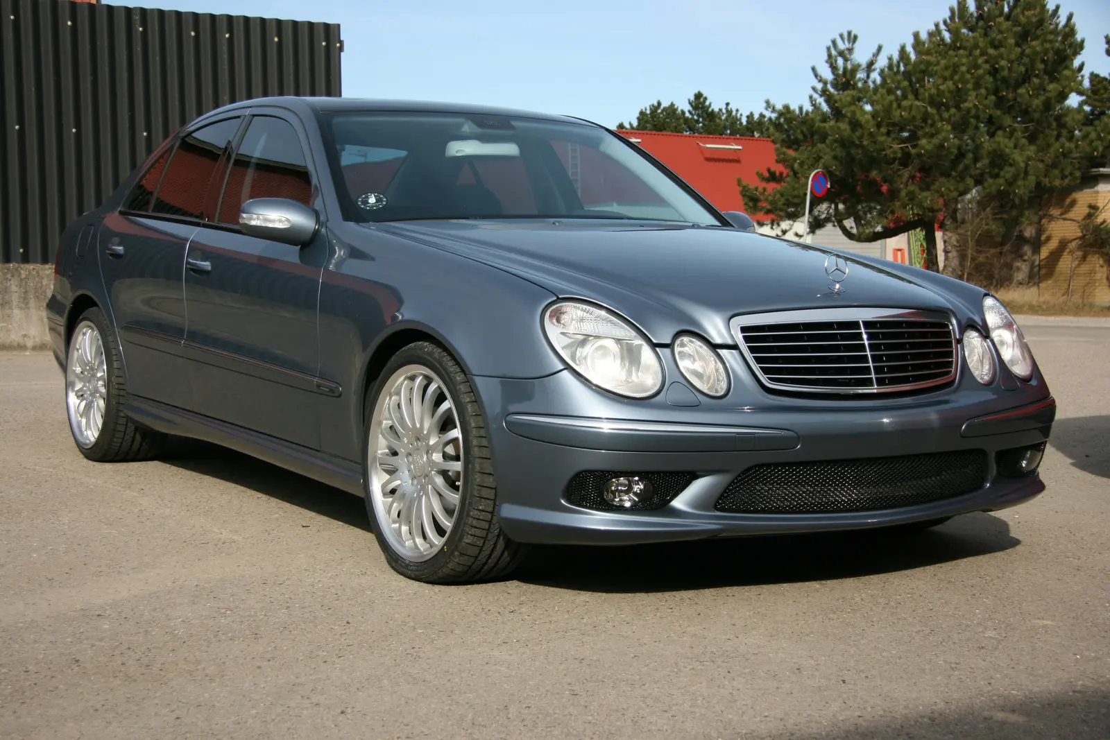Mercedes-Benz  E 350 Classic 5