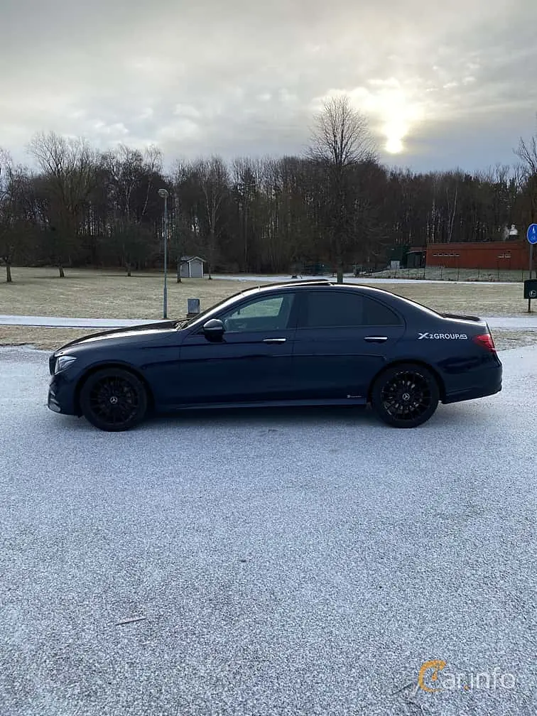 Mercedes-Benz  E 350 d 4Matic Exclusive 9G-Tronic 2