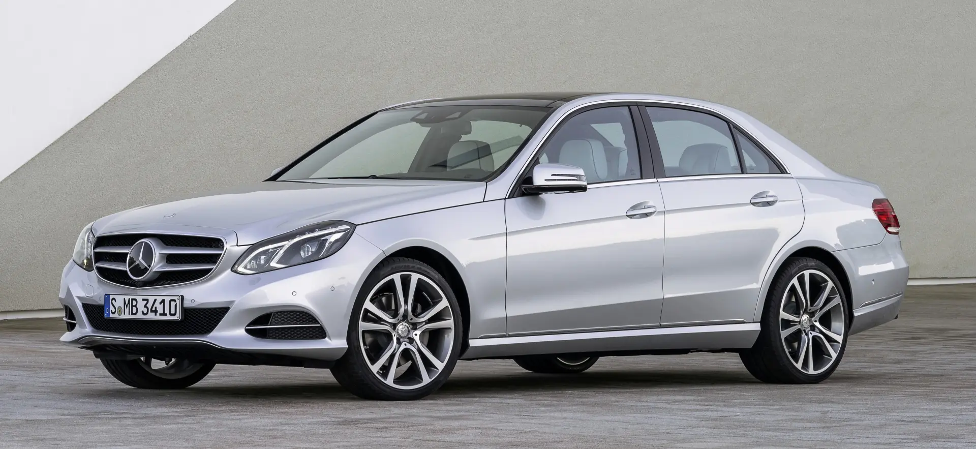 Mercedes-Benz  E 350 9G-Tronic 0