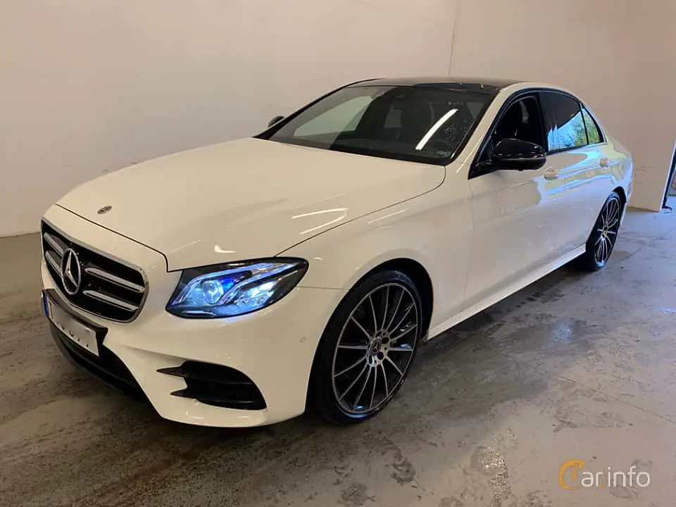Mercedes-Benz  E 350 9G-Tronic 0