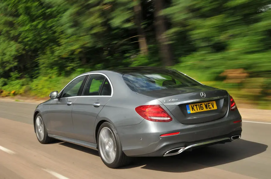 Mercedes-Benz  E 350 d AMG 9G-Tronic 0