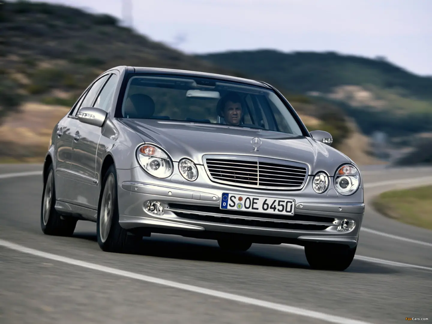Mercedes-Benz  E 350 Elegance 0