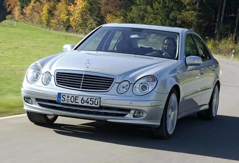 Mercedes-Benz  E 350 Elegance 1
