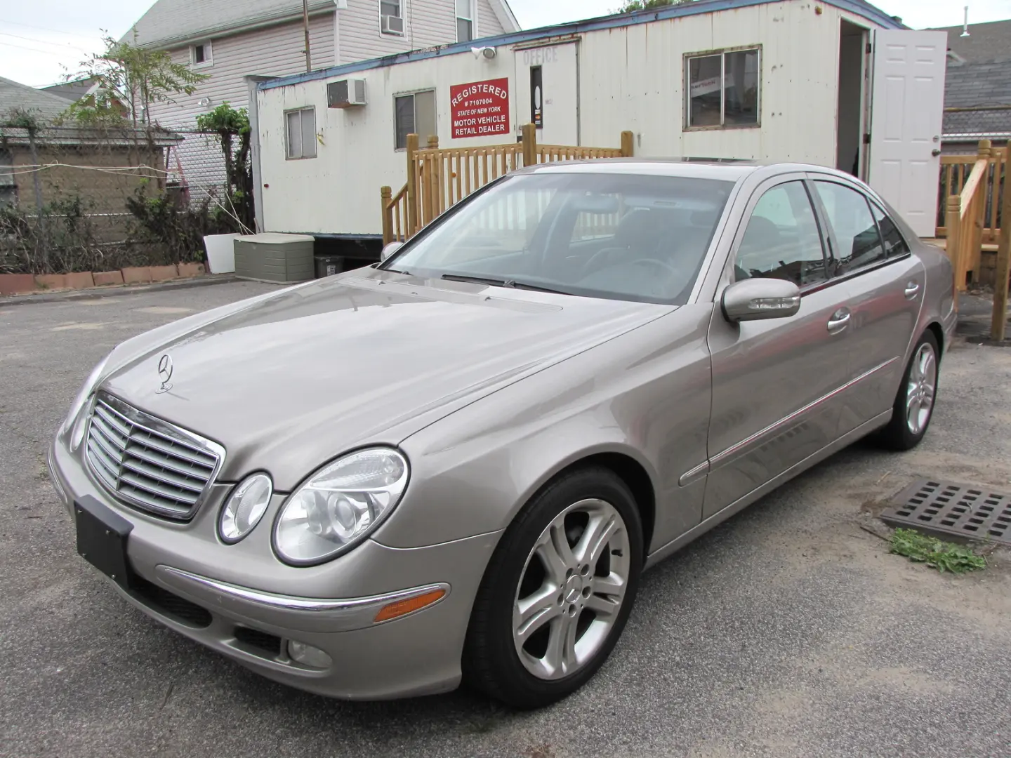 Mercedes-Benz  E 350 Elegance 3