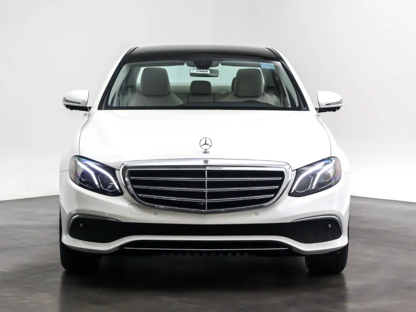 Mercedes-Benz  E 350 Exclusive 1