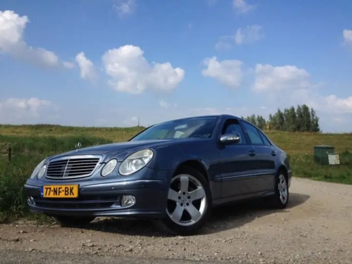 Mercedes-Benz  E 400 CDI Avantgarde 6