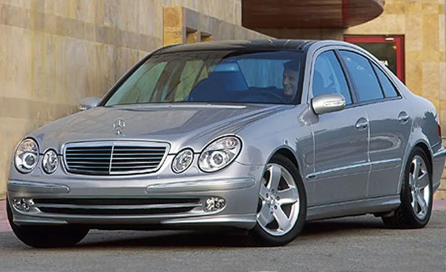 Mercedes-Benz  E 400 CDI Elegance 4