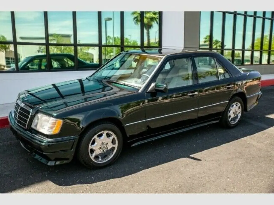 Mercedes-Benz  E 400 E 0