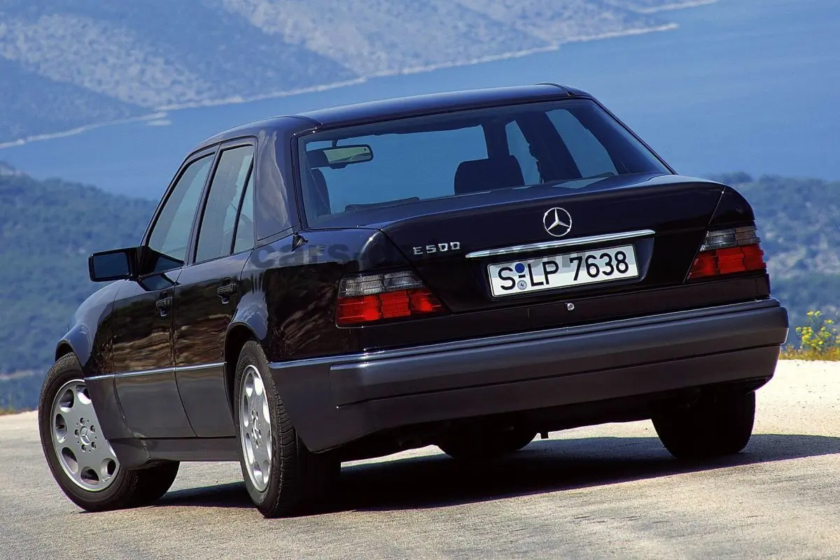 Mercedes-Benz  E 420 3