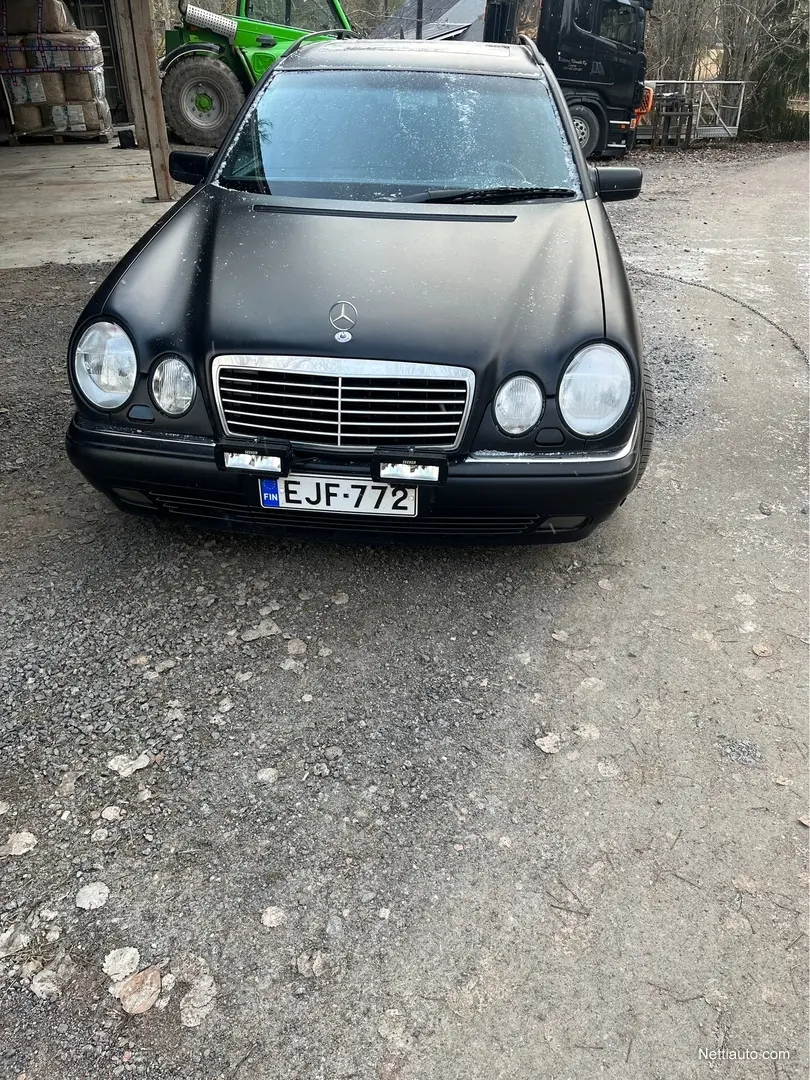 Mercedes-Benz  E 420 Avantgarde 6