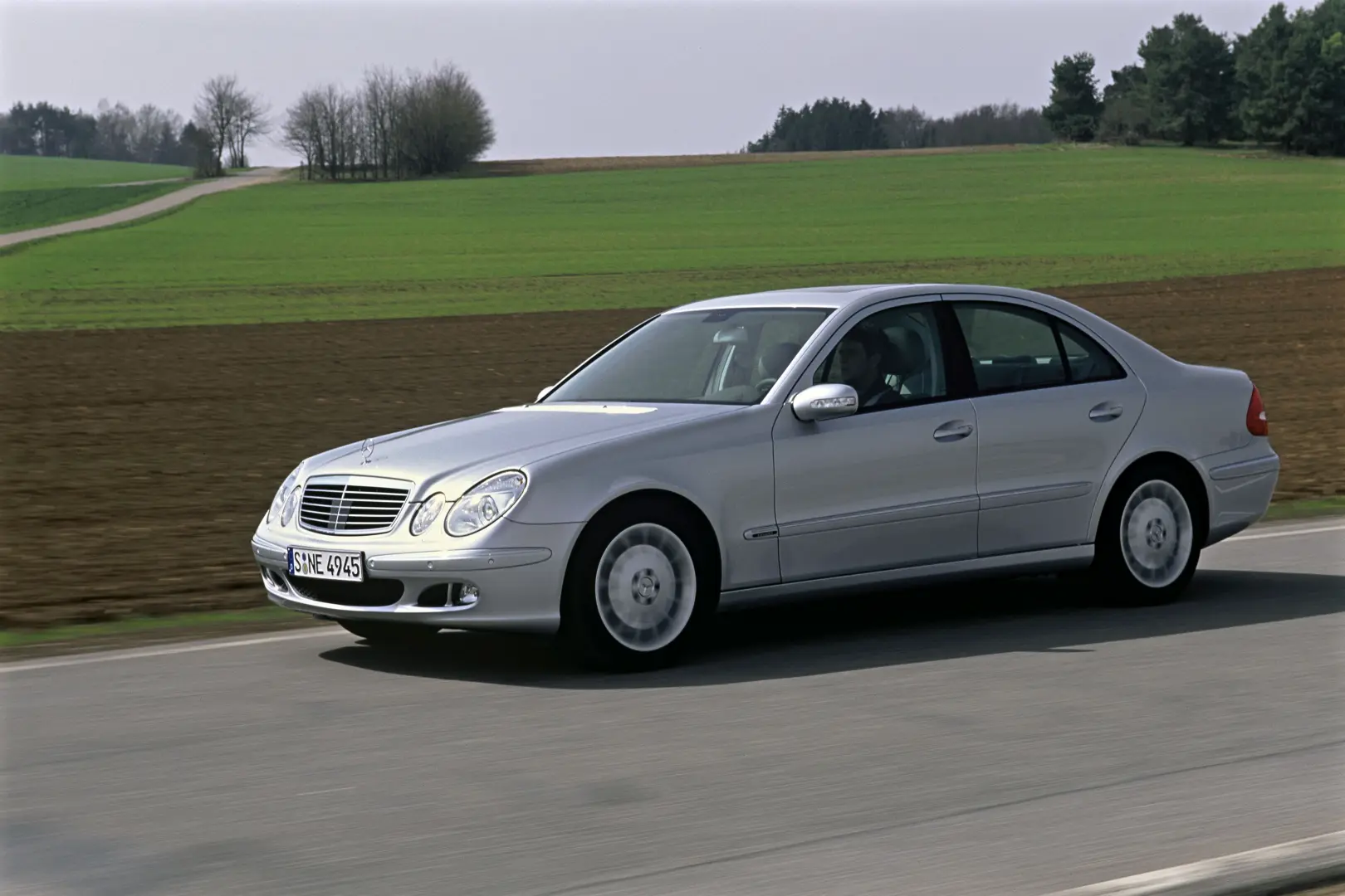 Mercedes-Benz  E 420 CDI Elegance 3