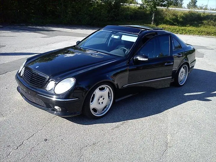 Mercedes-Benz  E 420 CDI Elegance 1