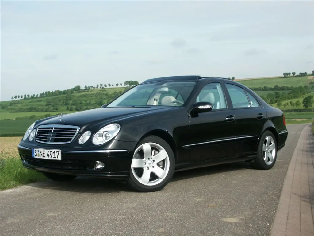 Mercedes-Benz  E 420 CDI Elegance 2