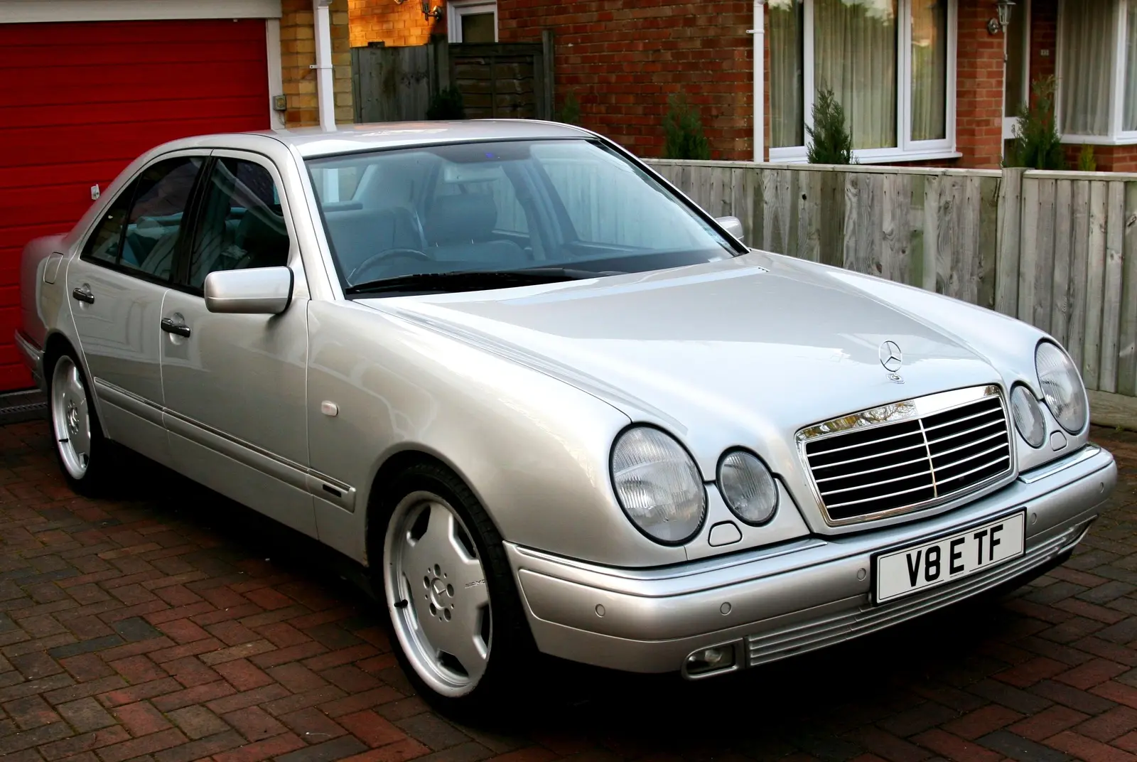 Mercedes-Benz  E 430 Elegance 2