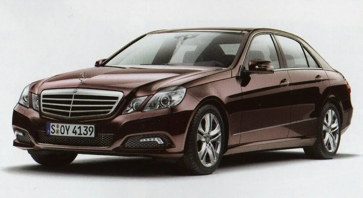 Mercedes-Benz  E 500 4Matic BlueEFFICIENCY Premium 1