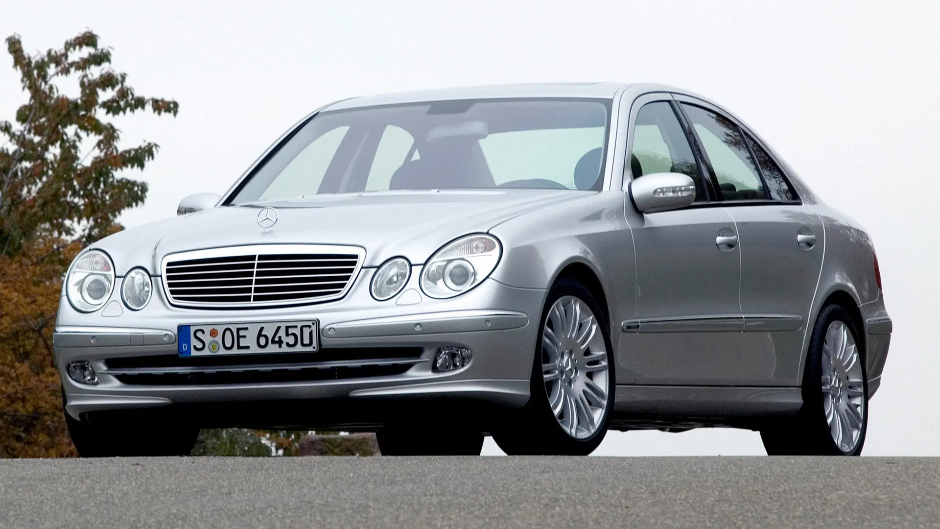 Mercedes-Benz  E 500 Avantgarde 3