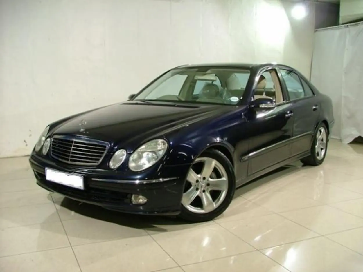 Mercedes-Benz  E 500 Avantgarde 4