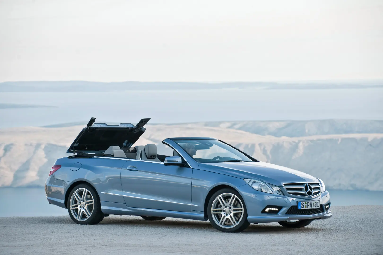 Mercedes-Benz  E 500 Avantgarde 4