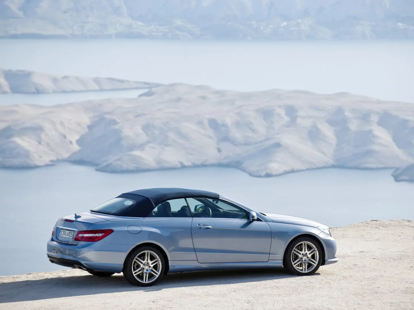 Mercedes-Benz  E 500 Avantgarde 5