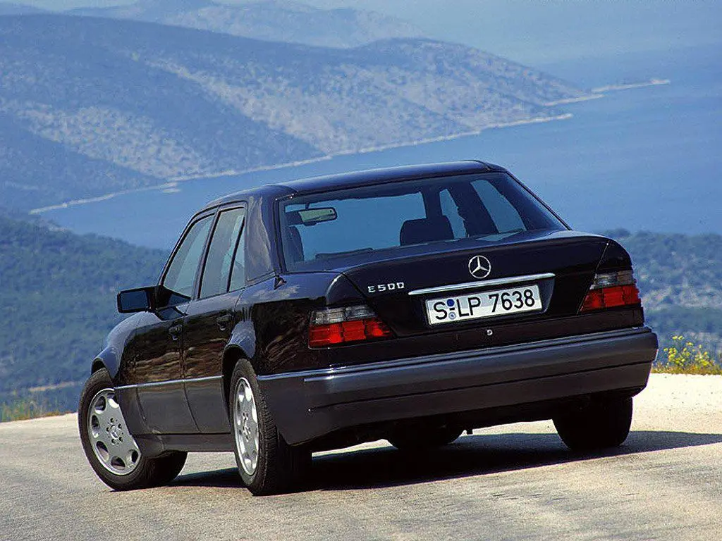 Mercedes-Benz  E 500 E 1