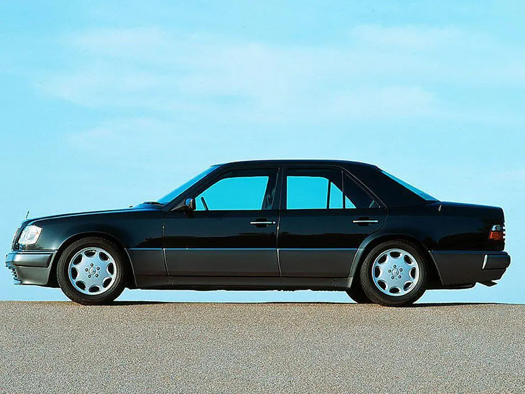 Mercedes-Benz  E 500 E 3