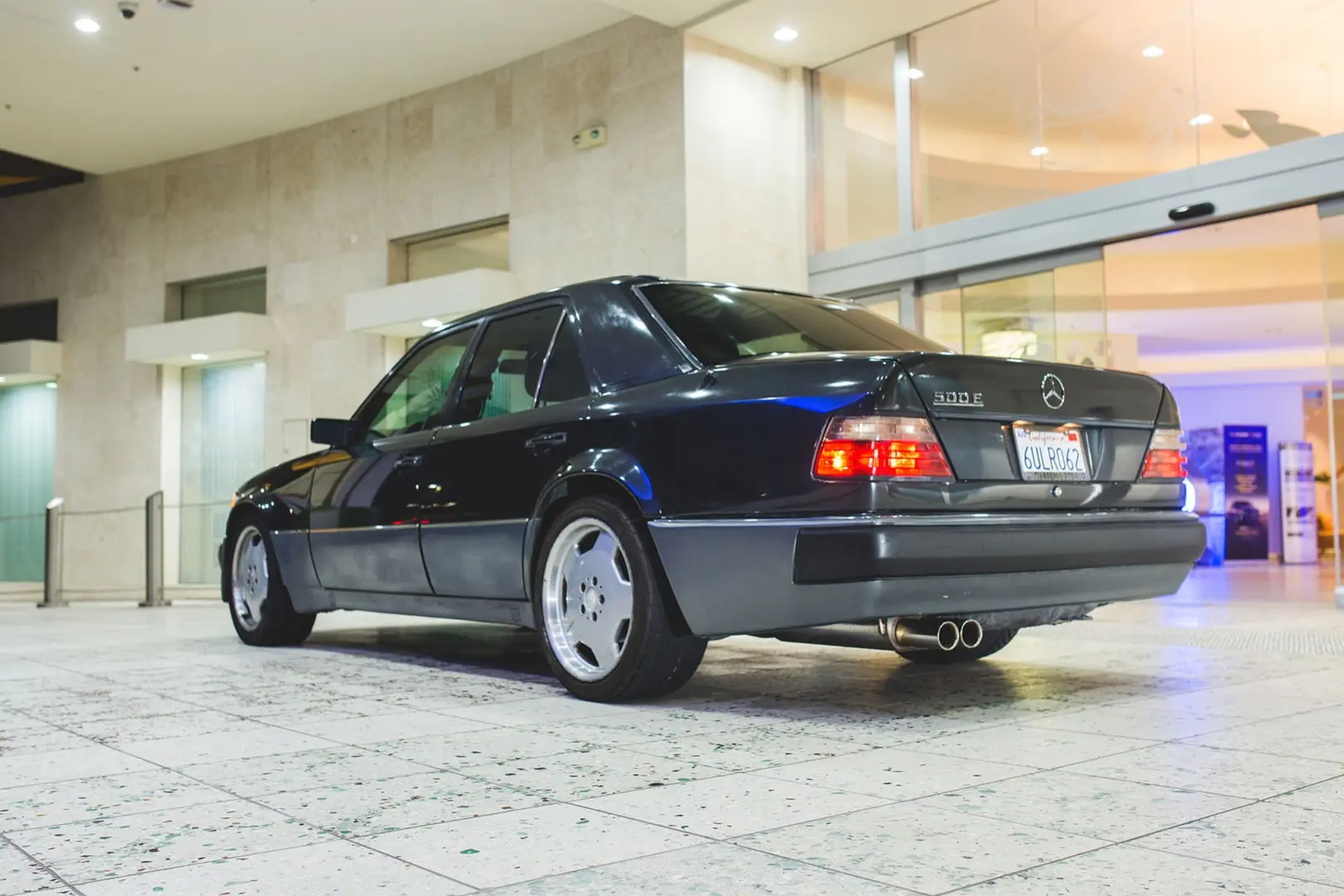 Mercedes-Benz  E 500 E 4