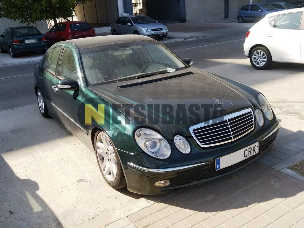 Mercedes-Benz  E 500 Elegance 3