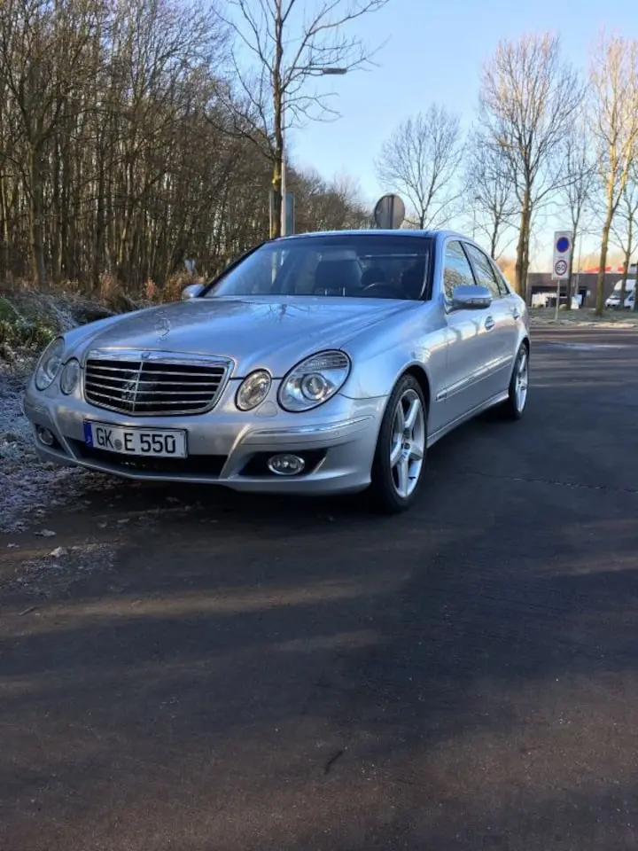 Mercedes-Benz  E 500 Elegance 6