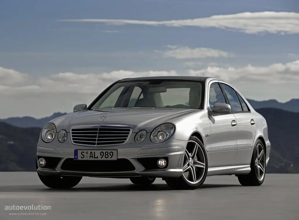 Mercedes-Benz  E 63 AMG 0