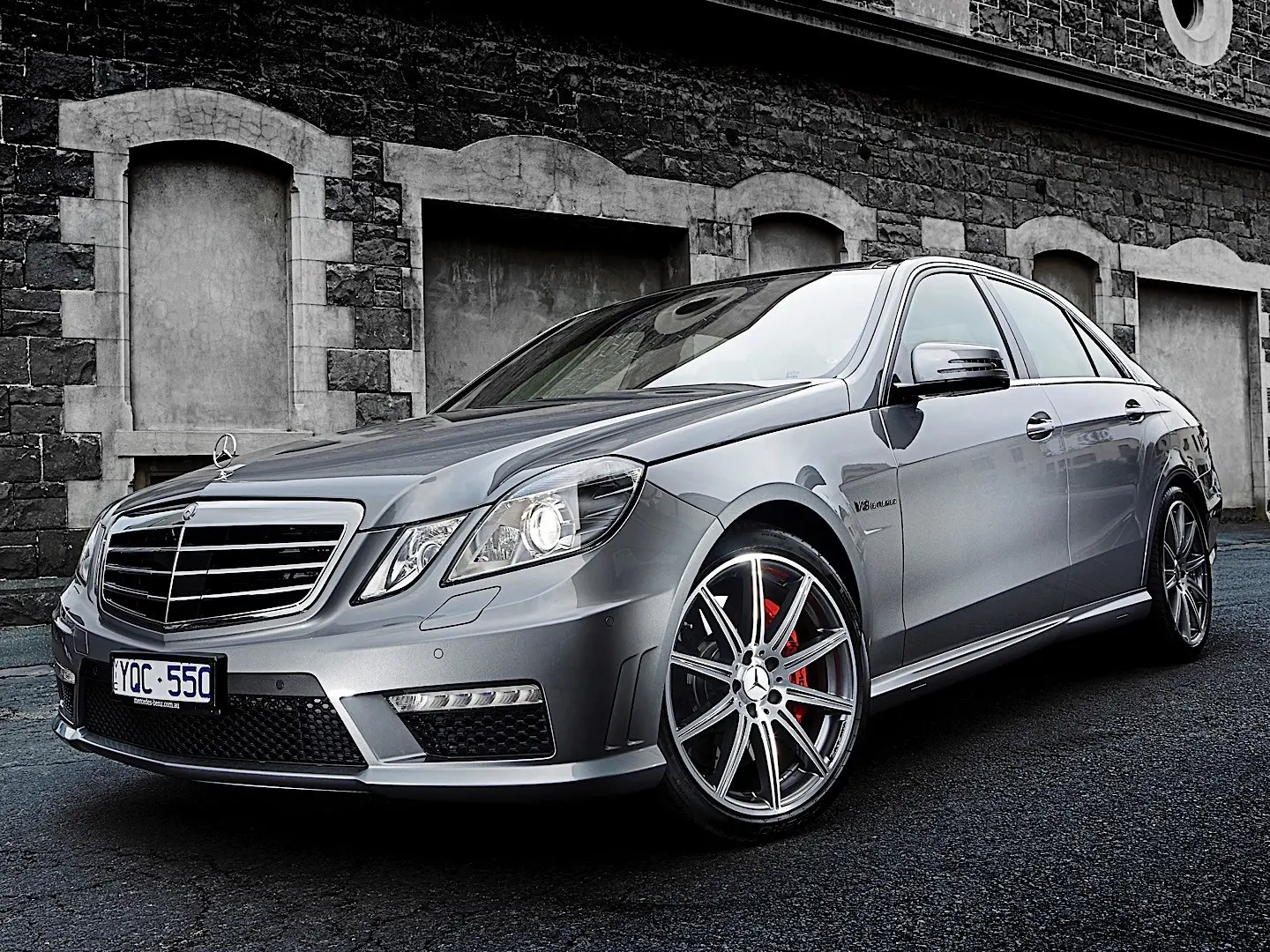 Mercedes-Benz  E 63 AMG Premium 0
