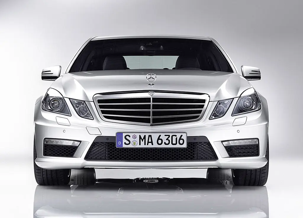 Mercedes-Benz  E 63 AMG Premium 5