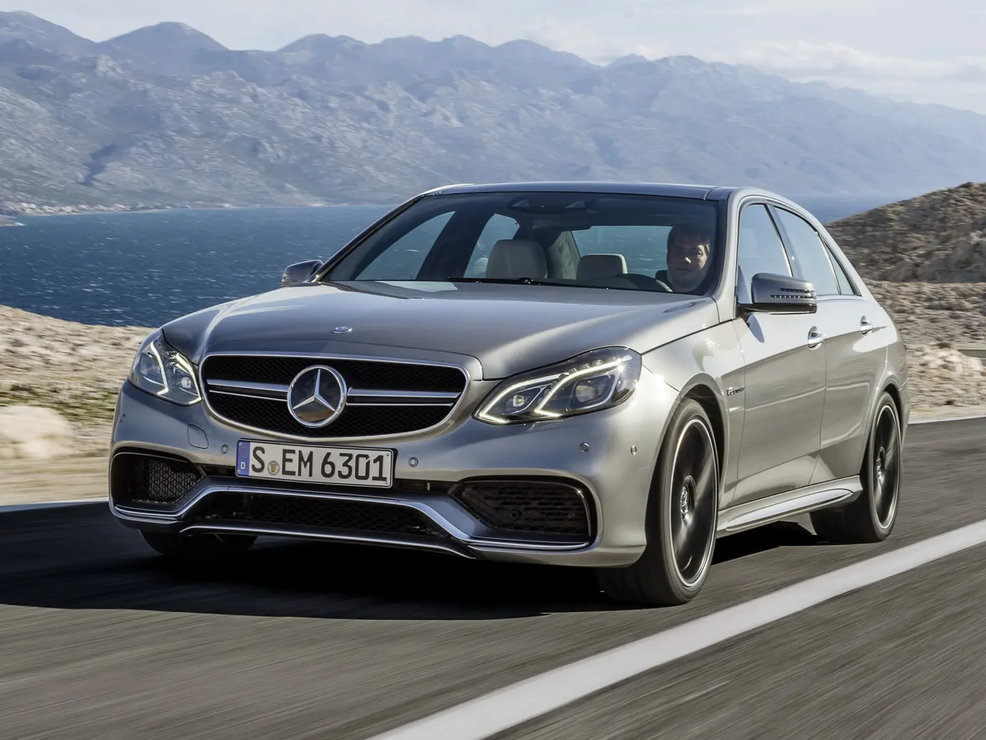 Mercedes-Benz  E 63 AMG Premium 4